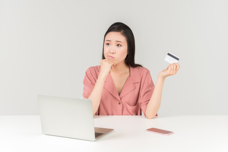 How to write product descriptions that make customers buy immediately