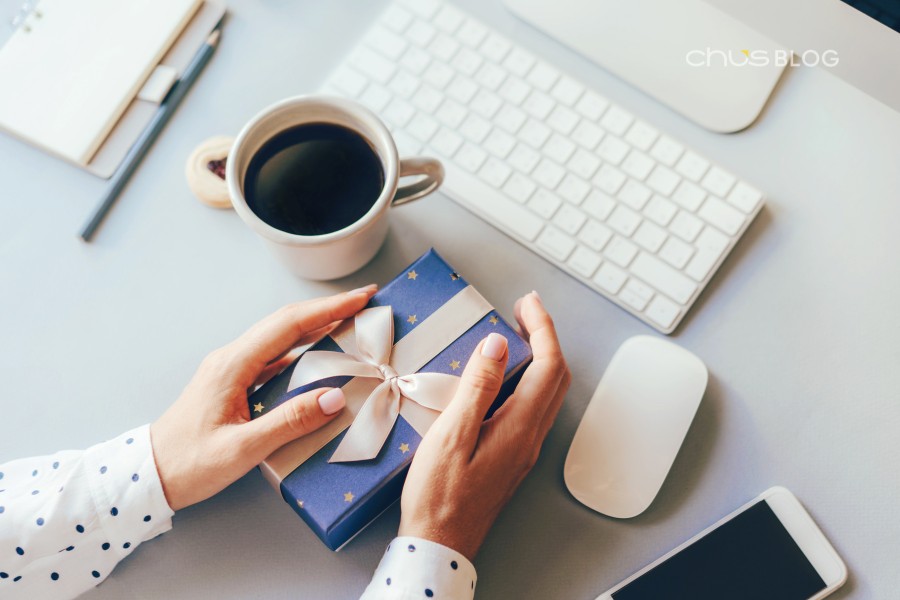 Quà tặng B2B - Chuyên nghiệp từ A đến Z, ấn tượng từ hộp đến lõi