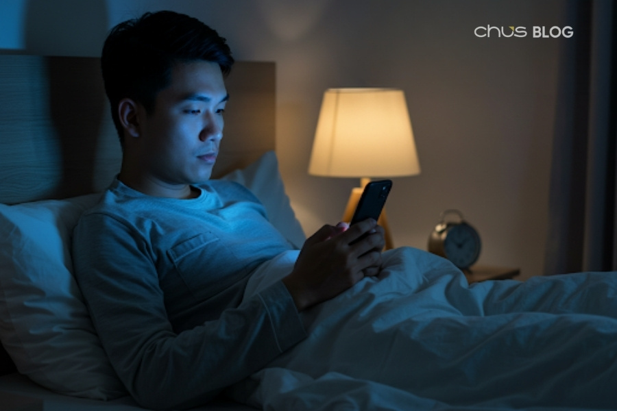 How Blue Light Affects Sleep: Disrupting melatonin and the circadian rhythm.