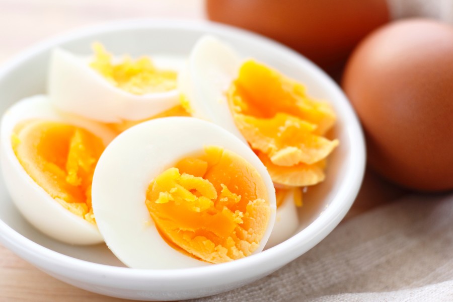 Trứng luộc - món snack đơn giản nhưng đầy đủ dinh dưỡng cho não bộ