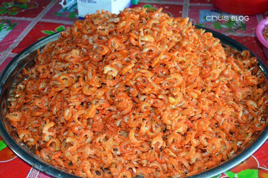 Tôm khô Cà Mau vàng ruộm, căng đều - Món quà giản dị đầy hương vị biển cả