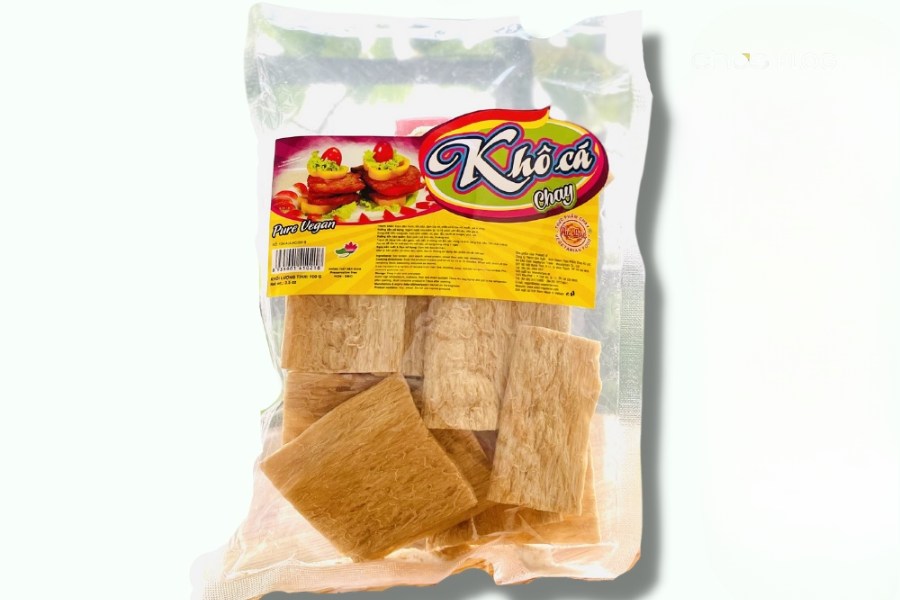 Dried fish and vegetarian sausage - perfect combination of tradition and modernity