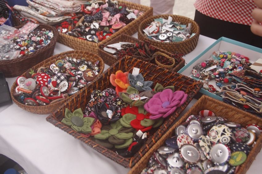 Image 05. Copy concept produces items with handmade labels