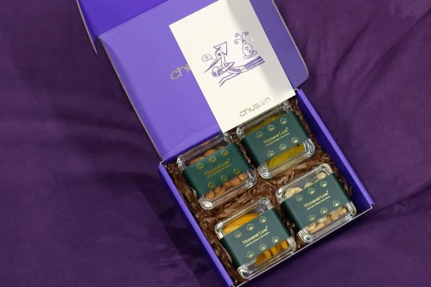 Refined gift box featuring Vietnamese tropical fruit essence