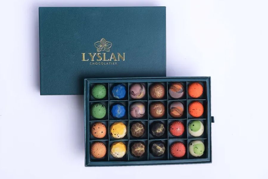 Image: Delicious chocolates in beautiful packaging, perfectly convenient as gifts for female boss