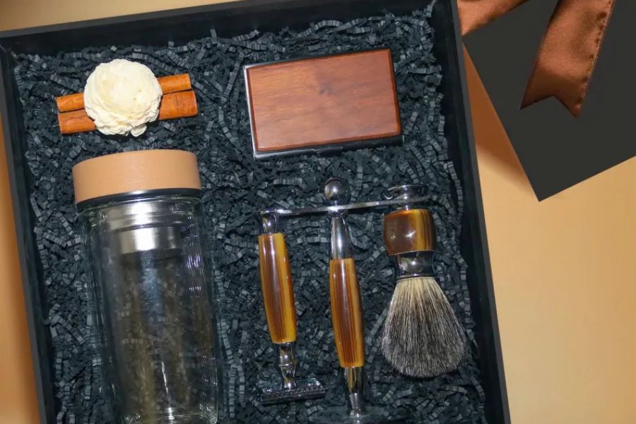 "The Executive" black gift box with premium men's accessories