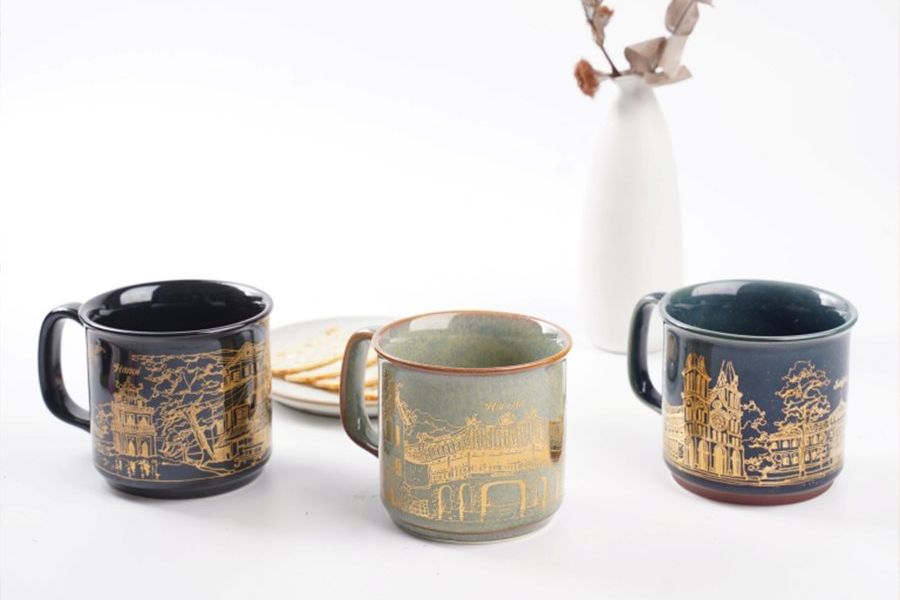 Image 02. Bat Trang ceramics always stand out as prominent Vietnamese souvenirs