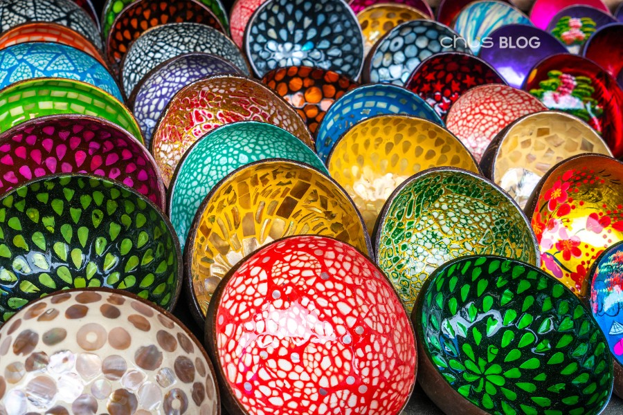 Traditional Vietnamese lacquerware always captivates with its exquisite beauty