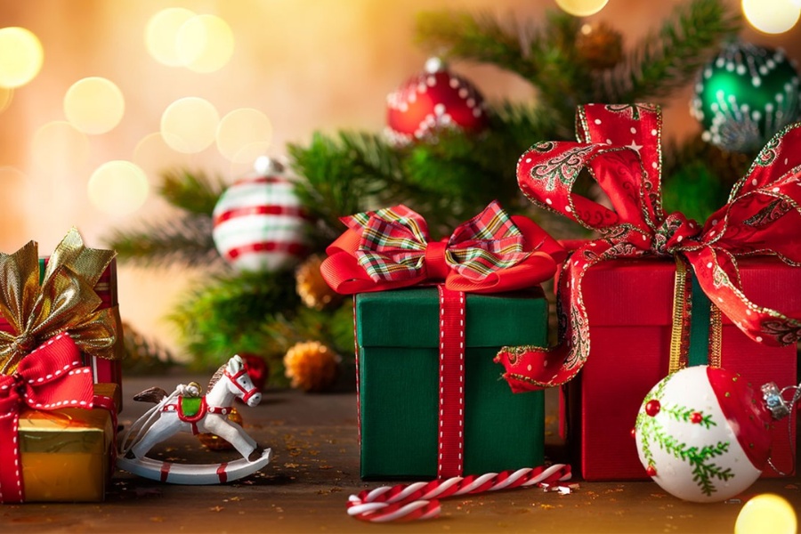 Sparkling Christmas tree - warm festive atmosphere of Christmas season