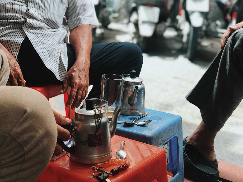 cà phê sáng, morning coffee, cà phê Việt Nam, Vietnamese coffee