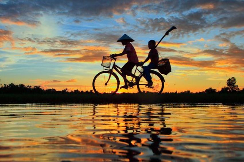 Ảnh 02. Mẹ - Người luôn yêu thương con vô bờ bến