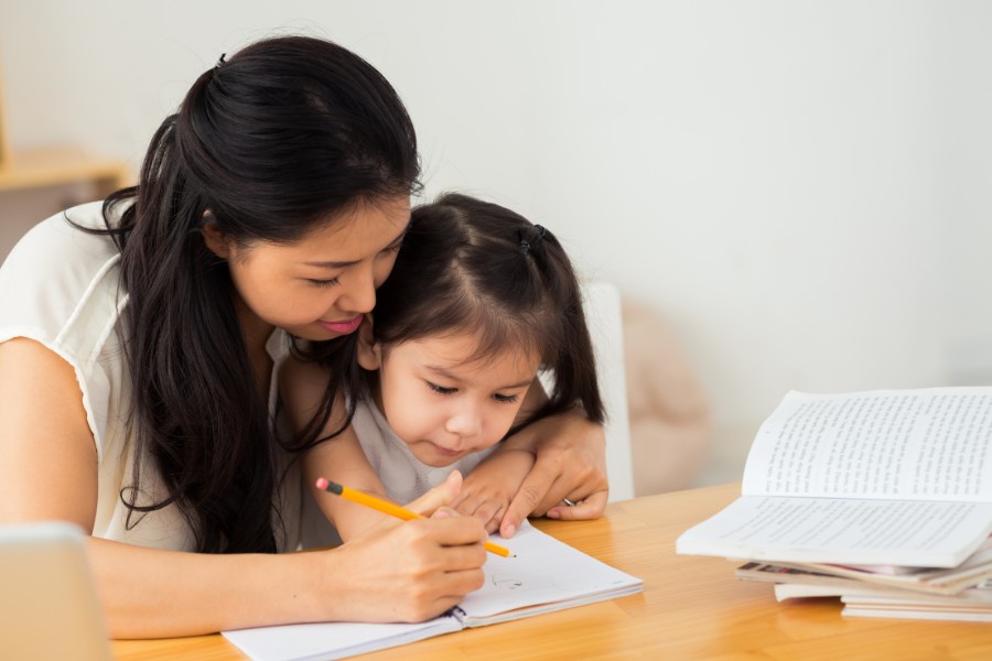 Những món quà nhỏ nhưng đầy tâm ý dành cho mẹ