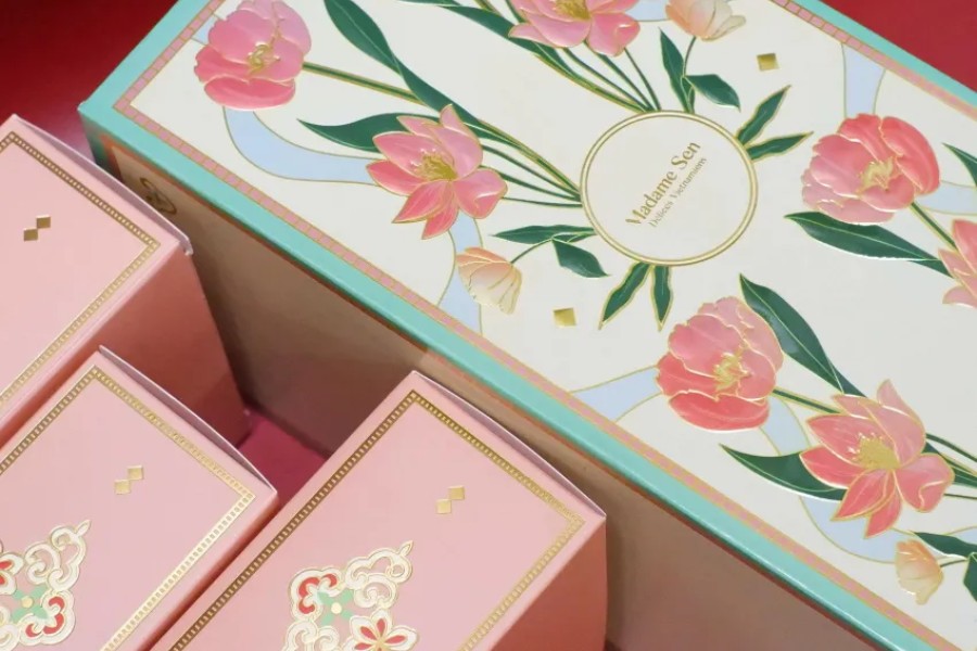 Sự kết hợp hoàn hảo giữa truyền thống và hiện đại trong thiết kế hộp quà sang trọng