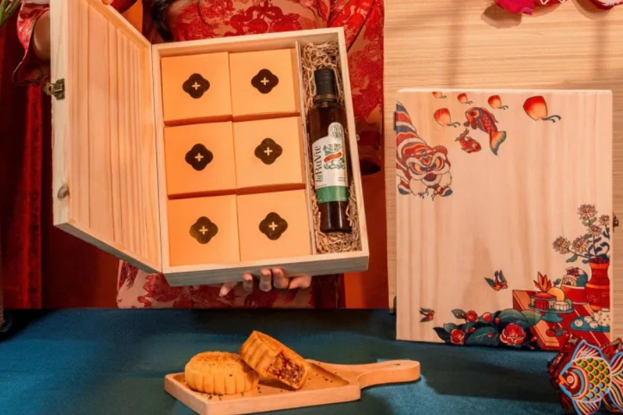 Natural pine fragrance emanating the peace of Vietnamese mountains and forests