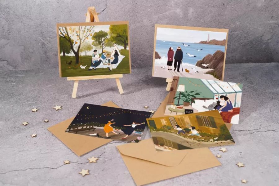 Image 01. Friendship anniversary gifts that contain sincere emotions