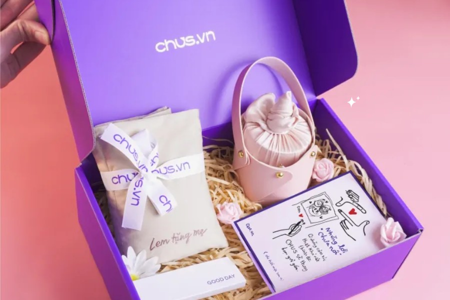 Chus.vn giúp bạn trọn vẹn món quà với dịch vụ viết thiệp miễn phí