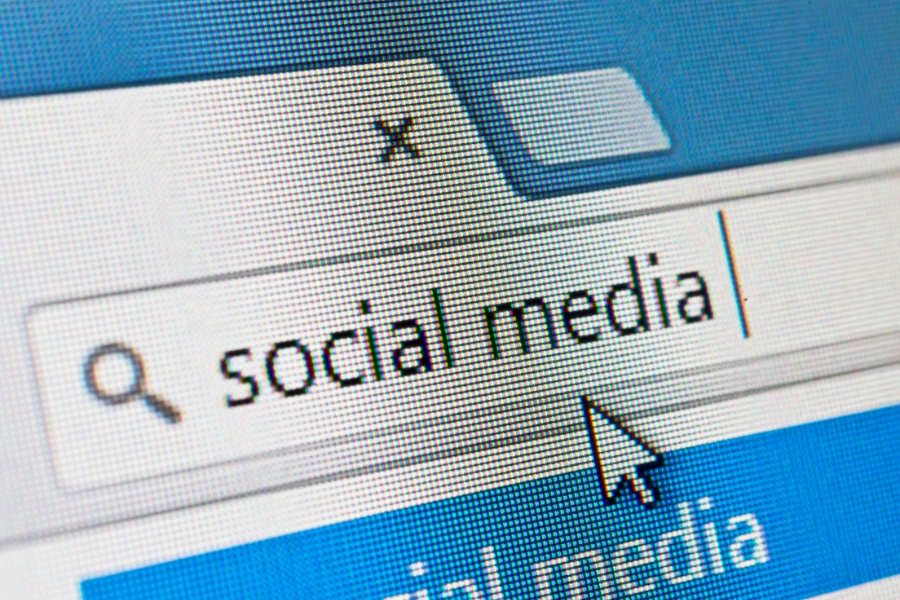 Social media captions help share emotions with friends