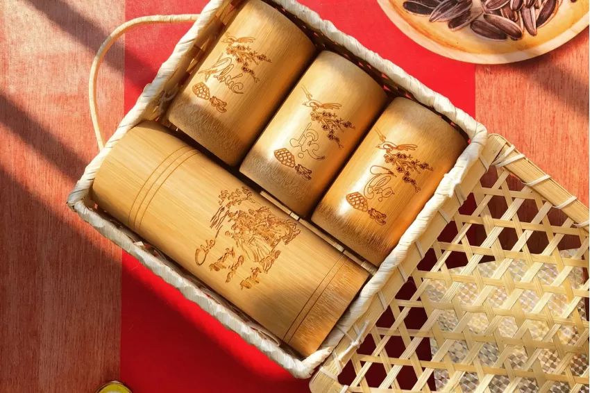 Natural handicraft products for Australians