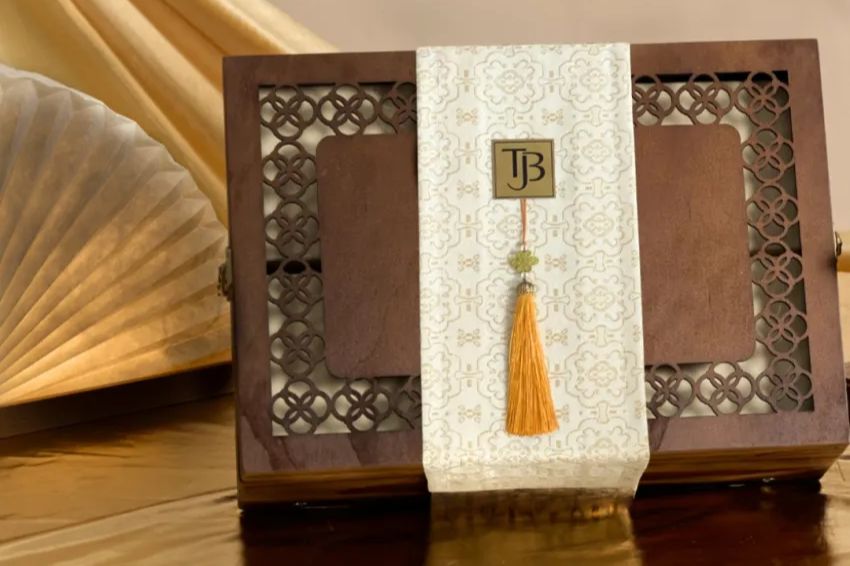 Image 06. Corporate Mid-Autumn Festival gift boxes displaying strong impressions through every detail