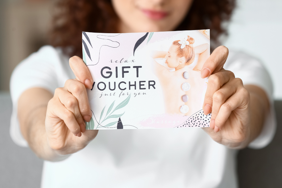 5. Voucher giảm giá,