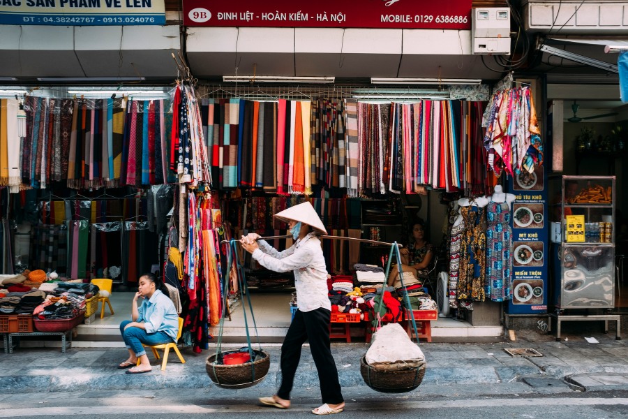 It's no coincidence that Hanoi gifts have become the top choice