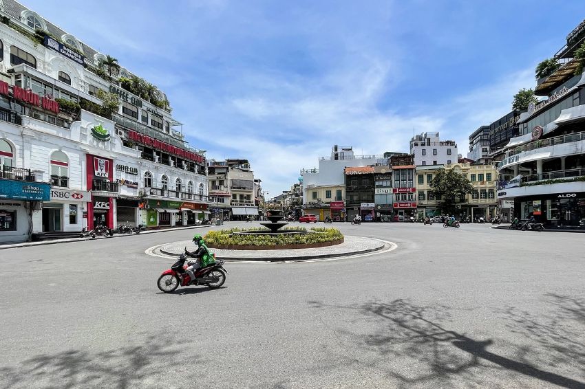 Ảnh 01. Khí hậu mùa hè miền Bắc nóng ẩm, mưa nhiều