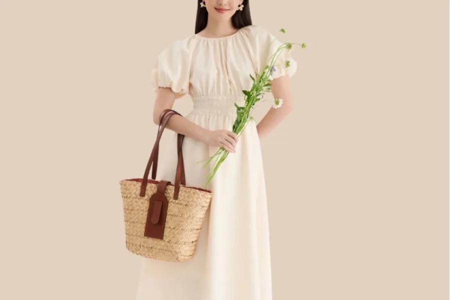 Túi cói quai da sang trọng - phụ kiện hoàn hảo nâng cấp phong cách hàng ngày của mẹ
