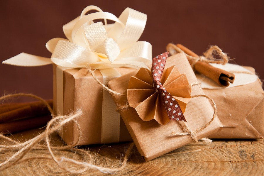 Unique and meaningful birthday gifts for each zodiac age