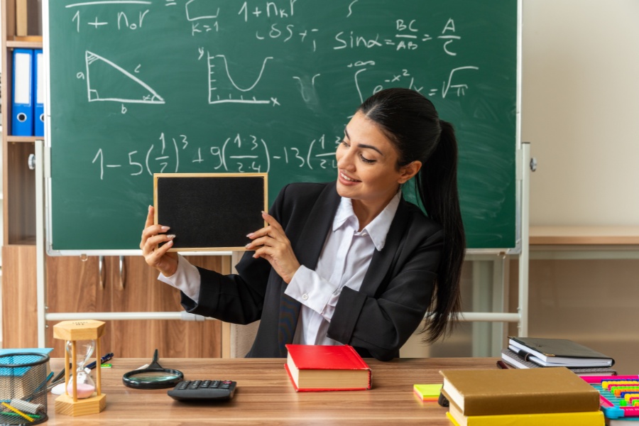 Meaningful gifts that bring joy and inspiration to beloved teachers