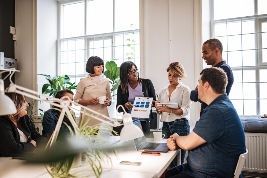 87% of employees feel more connected when receiving meaningful gifts