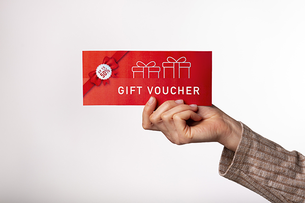  quà tặng khách hàng theo mức giá, quà tặng voucher, coupon giảm giá, phiếu giảm giá