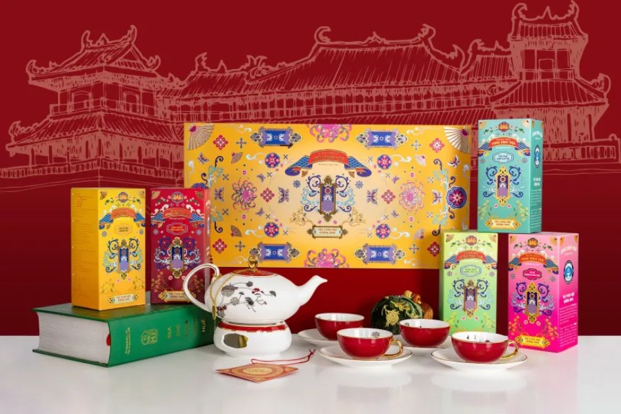 Traditional gifts are always warmly welcomed by Vietnamese families