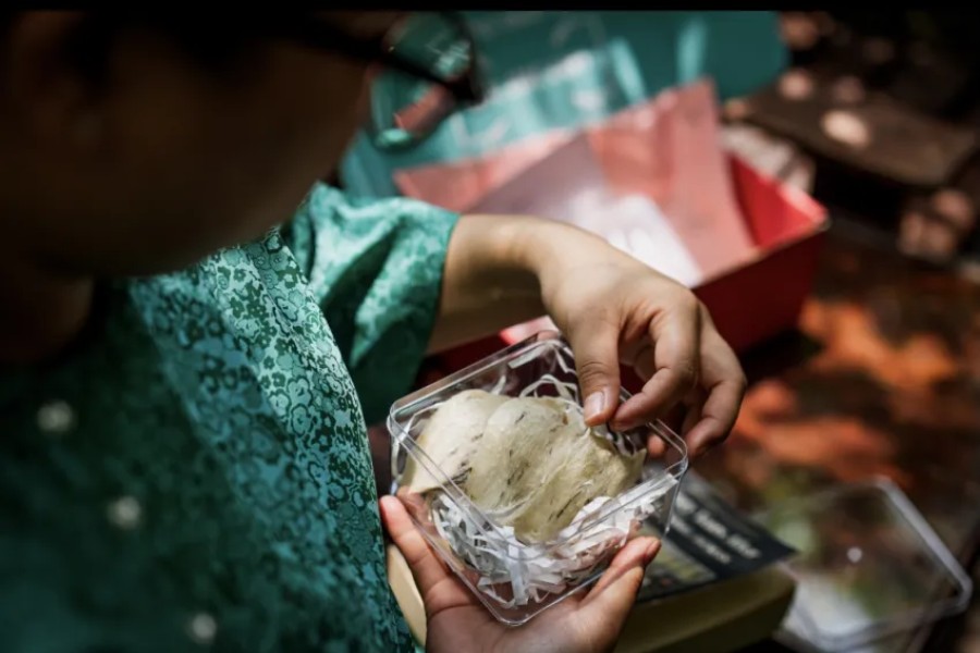 Health gifts show sincere care for family members