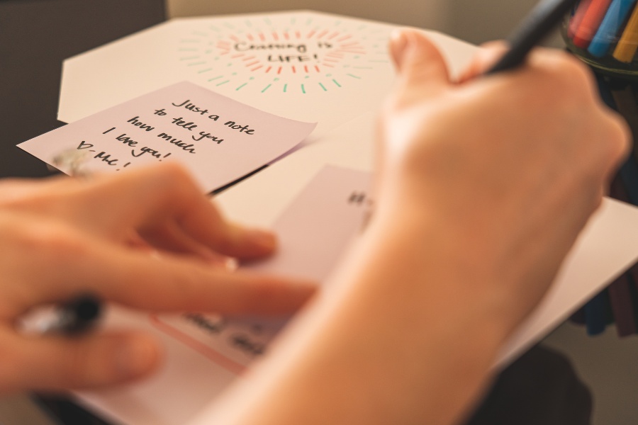 Handwriting in the 4.0 era - retro but still extremely effective