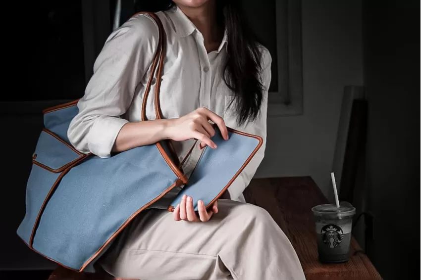 Ảnh 02. Quà tặng sếp nữ hay đồng nghiệp cần sự chuyên nghiệp, gần gũi vừa phải