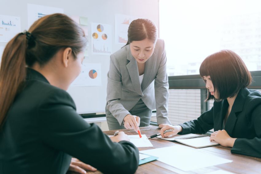 Tặng quà cho sếp Hàn Quốc cần tuân thủ nguyên tắc về văn hóa