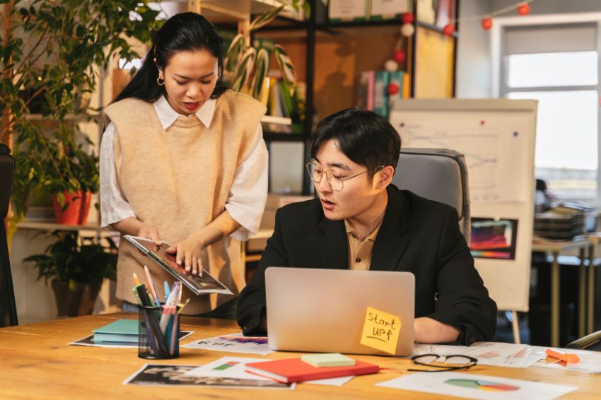 Chọn quà phù hợp giúp thể hiện sự chuyên nghiệp và tôn trọng 