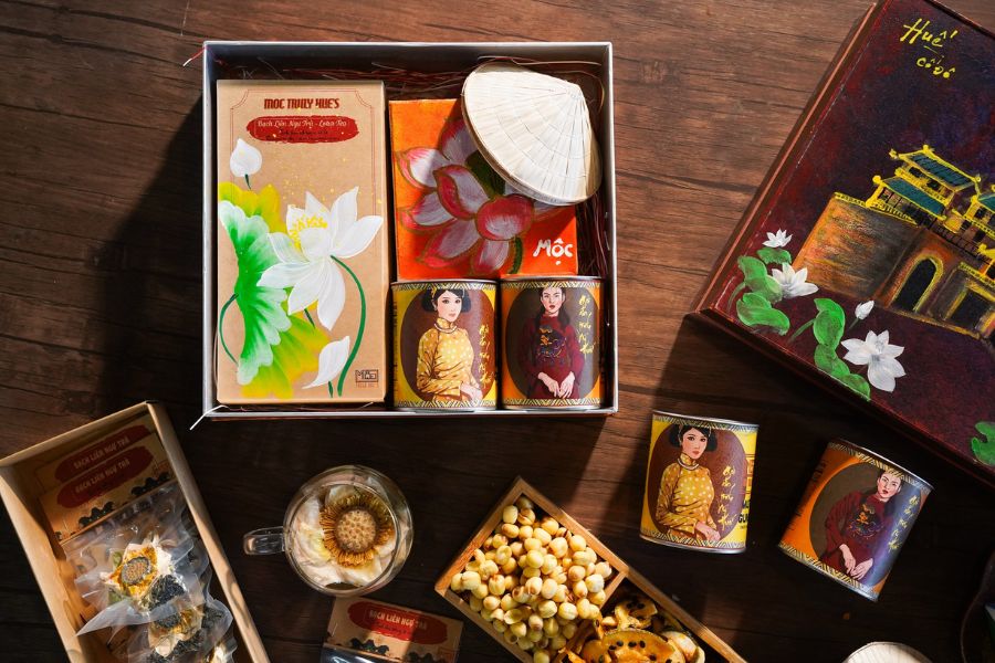 Ảnh 03. Mộc Truly Huế và hành trình mang đặc sản Huế đi khắp nơi
