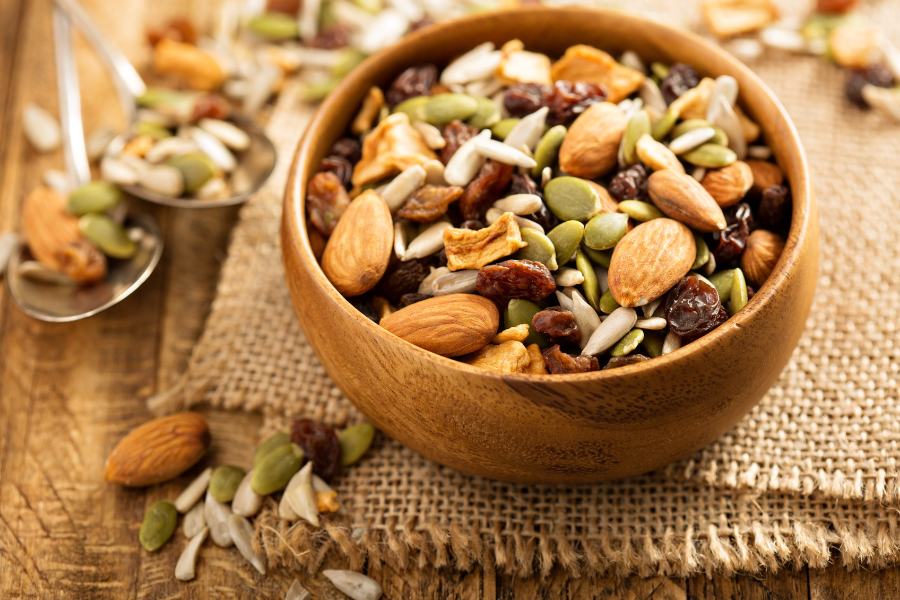 7. trail mix giúp mọc tóc