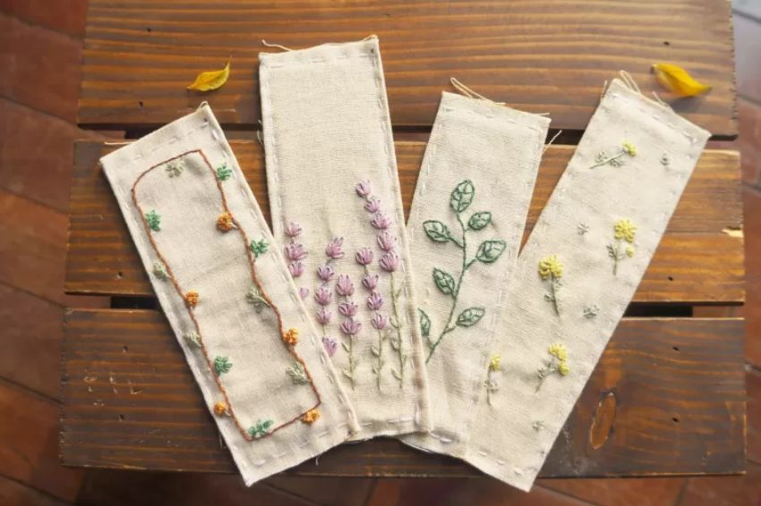 Các giáo viên nên cân nhắc ý tưởng bookmark làm quà tặng tốt nghiệp cho học sinh cấp 3