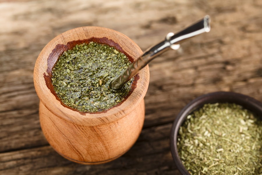 Yerba mate - the "stranger" from South America with impressive caffeine power