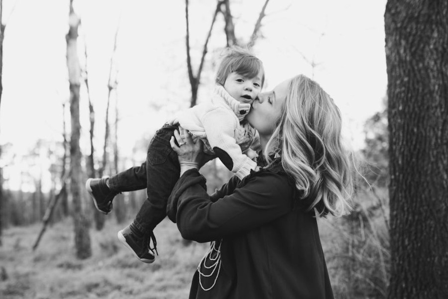 Mỗi khoảnh khắc bên mẹ đều đáng trân trọng và ghi nhớ mãi mãi