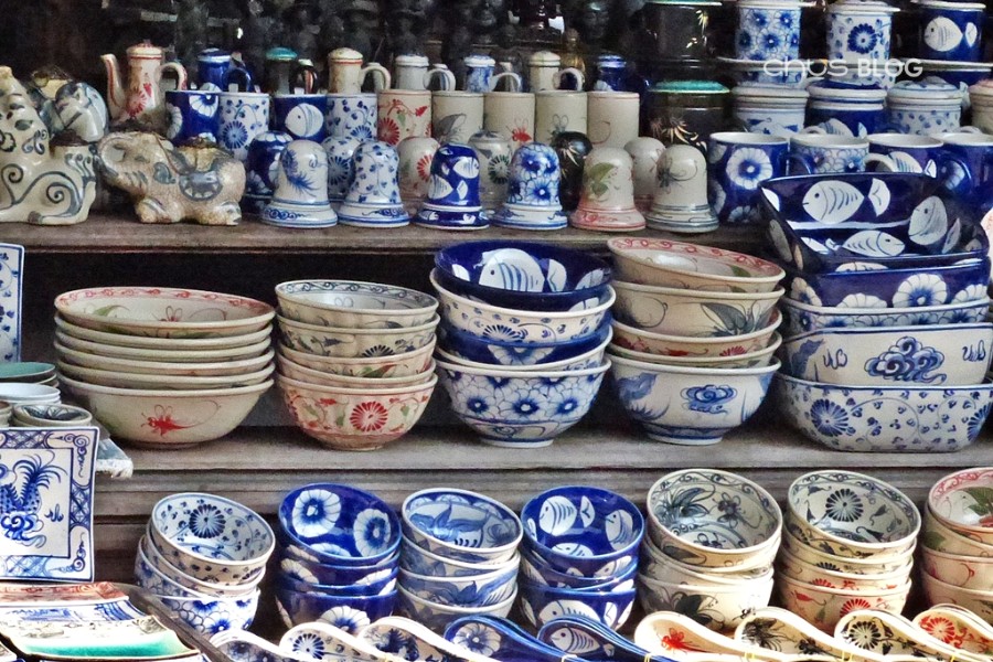 Gốm Bát Tràng - nơi đất sét hóa thành nghệ thuật nhờ lửa và tâm huyết