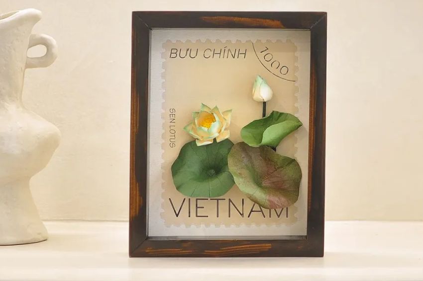Ảnh 04. Tranh hoa giấy mang nét duyên dáng Việt vào mọi không gian