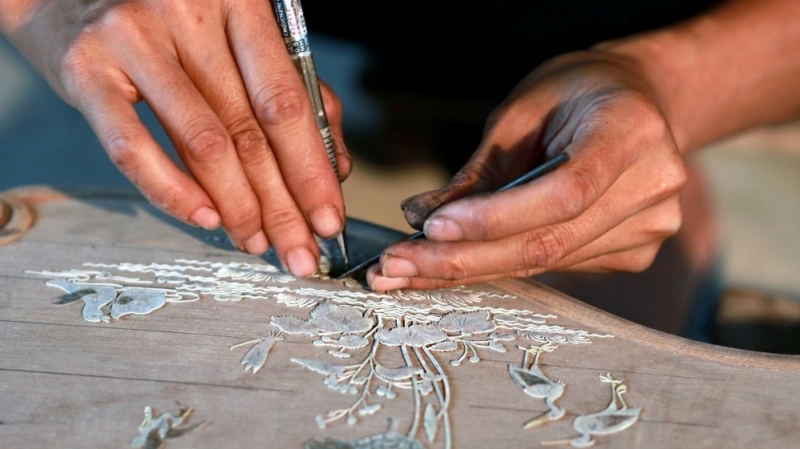 làng nghề, làng nghề truyền thống, địa điểm du lịch, khảm trai, pearl carving, traditional villages, craft villages