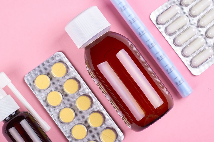 Health-supporting essentials for a safer summer trip