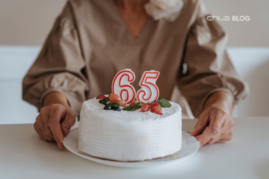 Không ít người trưởng thành thầm nghĩ rằng người lớn có nên tổ chức sinh nhật không bởi họ cảm thấy lo lắng mỗi khi nhìn lại tuổi tác của mình.