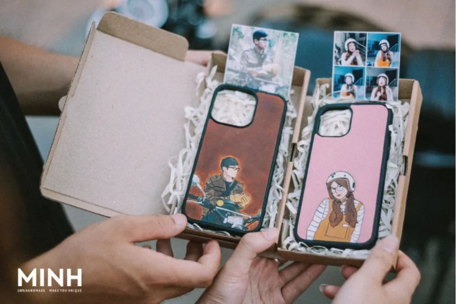 Hand-painted handmade leather phone case with meaningful patterns