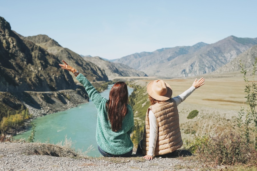 Beautiful memories don't just last one day but extend throughout the month
